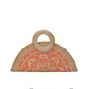 Antik Kraft Jute Clutch with wooden handle.
